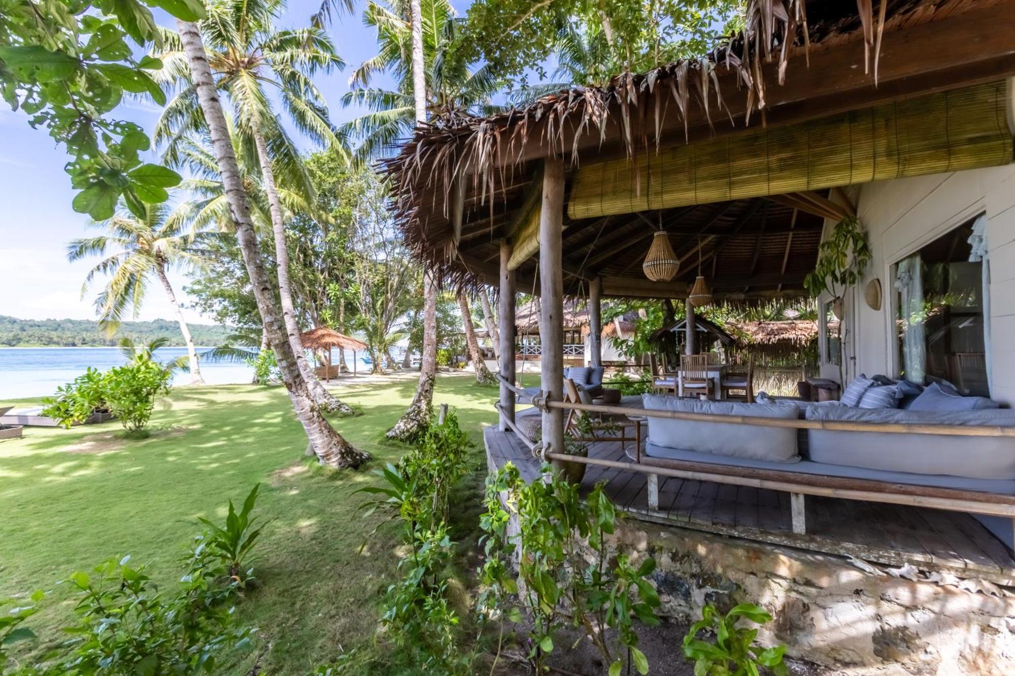 Aloita Resort Mentawai Tua Pejat Exterior foto